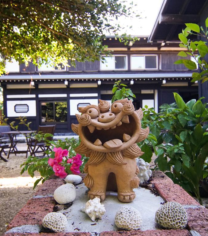 Villa Le Lotus Bleu Ishigaki  Bagian luar foto