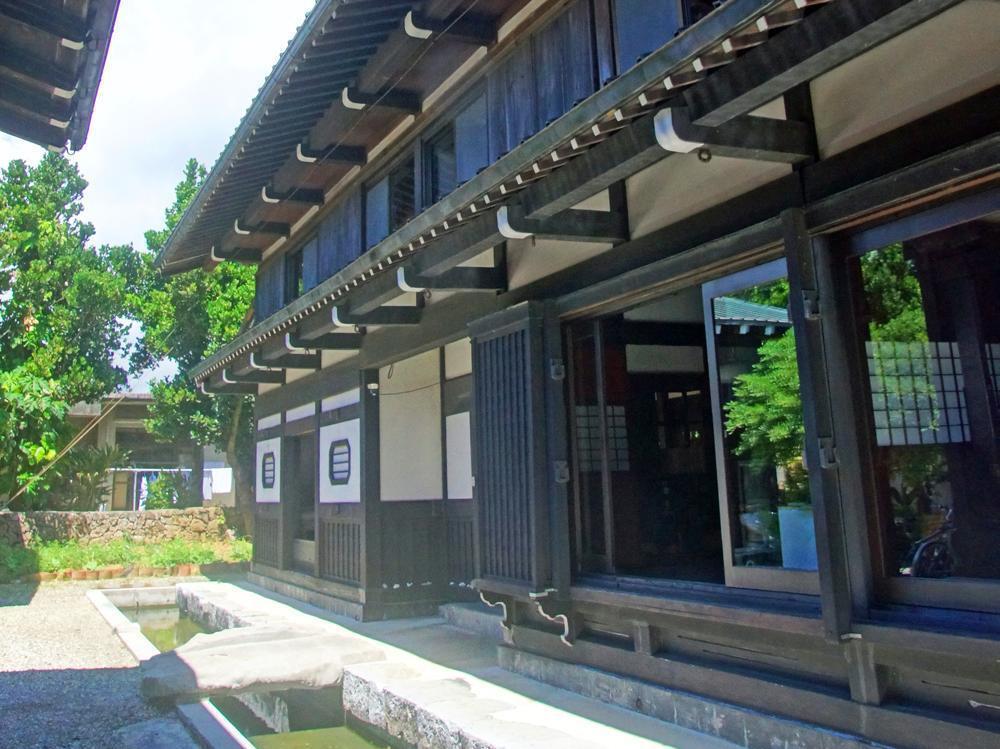 Villa Le Lotus Bleu Ishigaki  Bagian luar foto