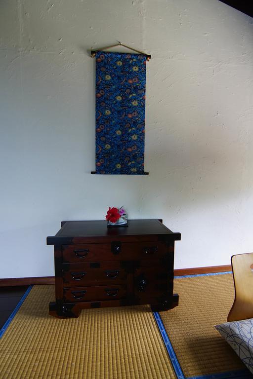 Villa Le Lotus Bleu Ishigaki  Bagian luar foto