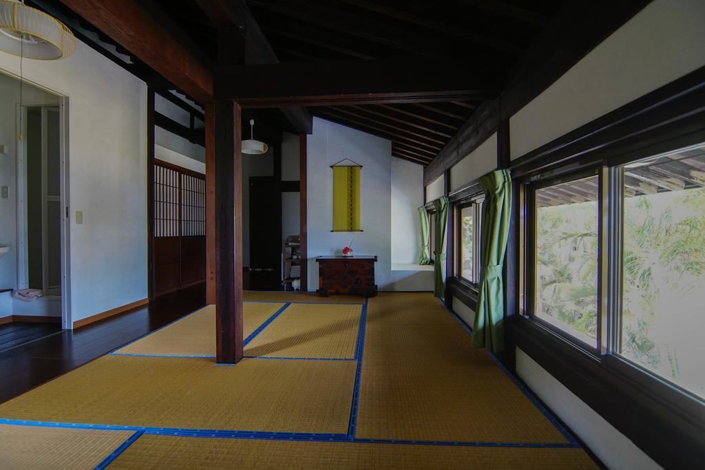 Villa Le Lotus Bleu Ishigaki  Bagian luar foto